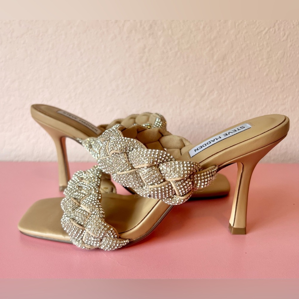 Steve Madden Dymes Heeled Sandals - Picture 3 of 16